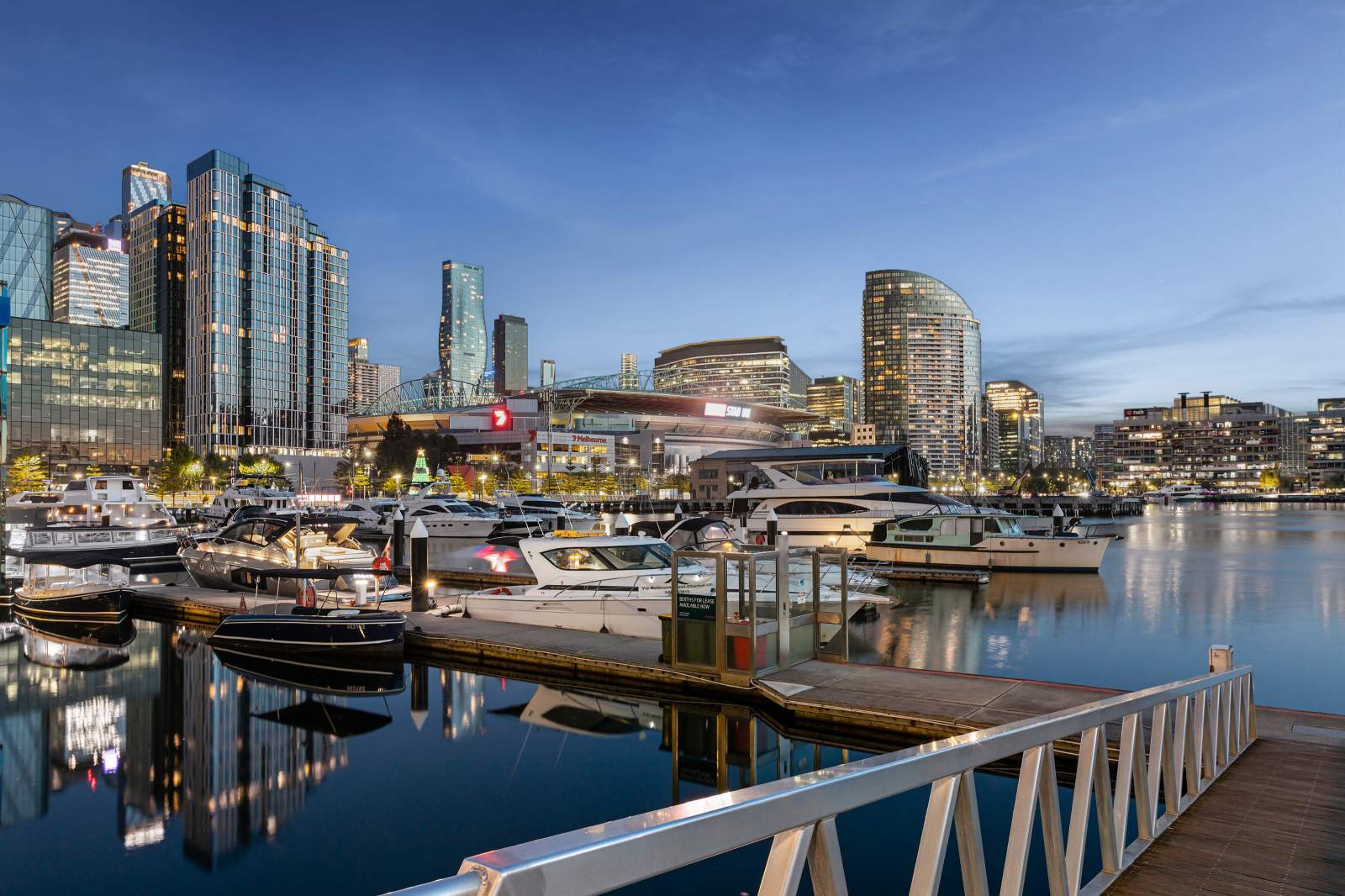 Rare 25m T-End Berth in Docklands | Suits Vessels up to 28m | Available Now