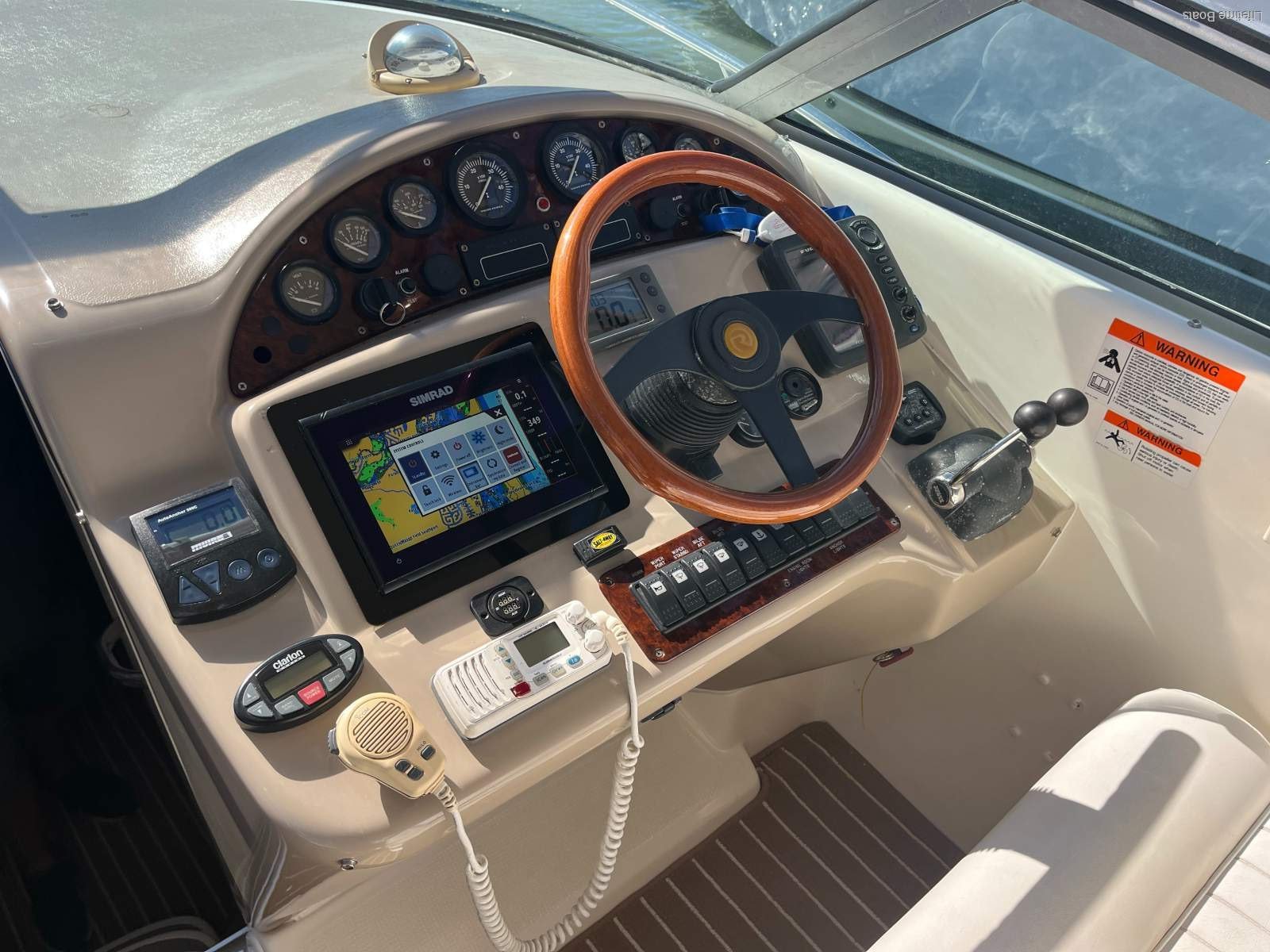 Riviera 3000 Offshore - 2005MY