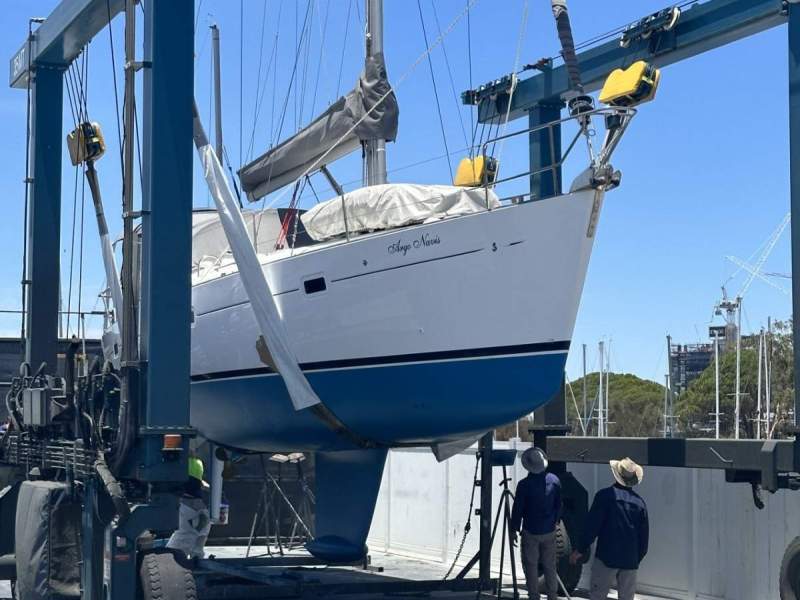 Beneteau Oceanis 411