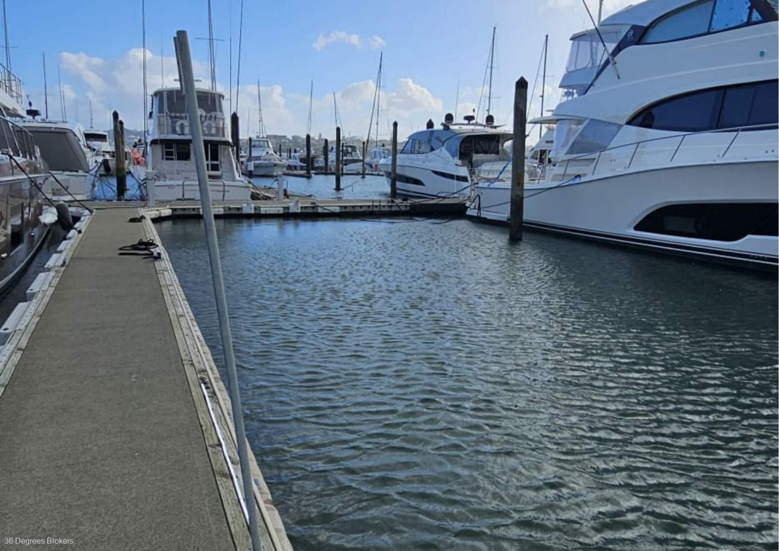 Orakei 25m Marina Berth D10