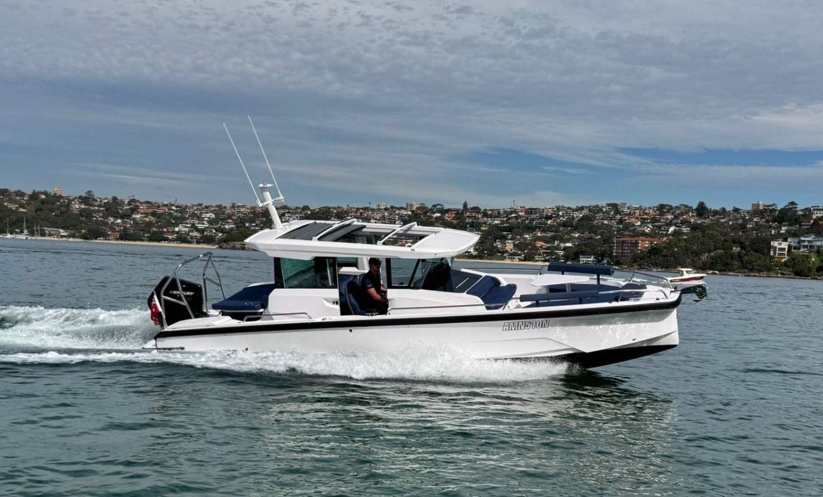 Axopar 29 Cross Cabin