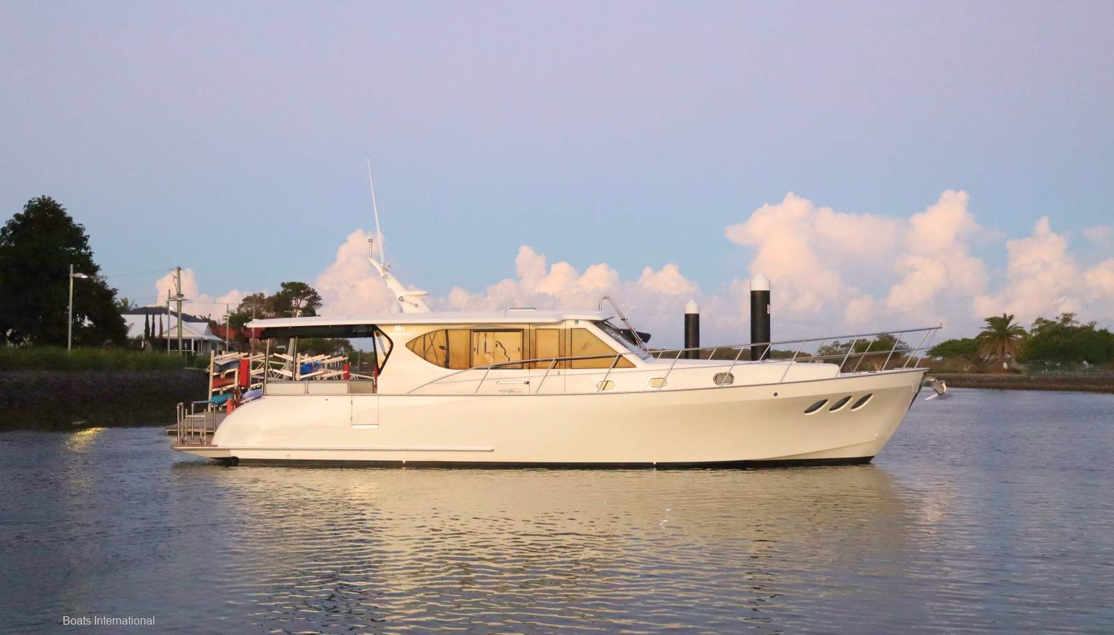 Island Gypsy 480