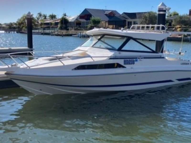 Leeder 710 Deluxe Hardtop