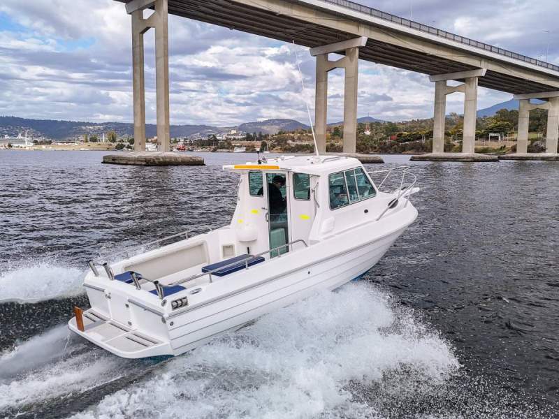 Steber Persuader 2200 Offshore DIESEL SHAFT, MAJOR UPGRADES, FRESHLY SLIPPED!