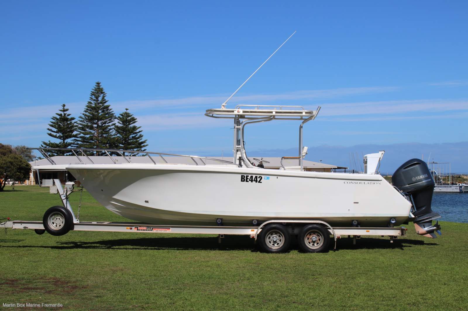 Fury 26 Centre Console with 2012 300Hp Yamaha Four Stroke