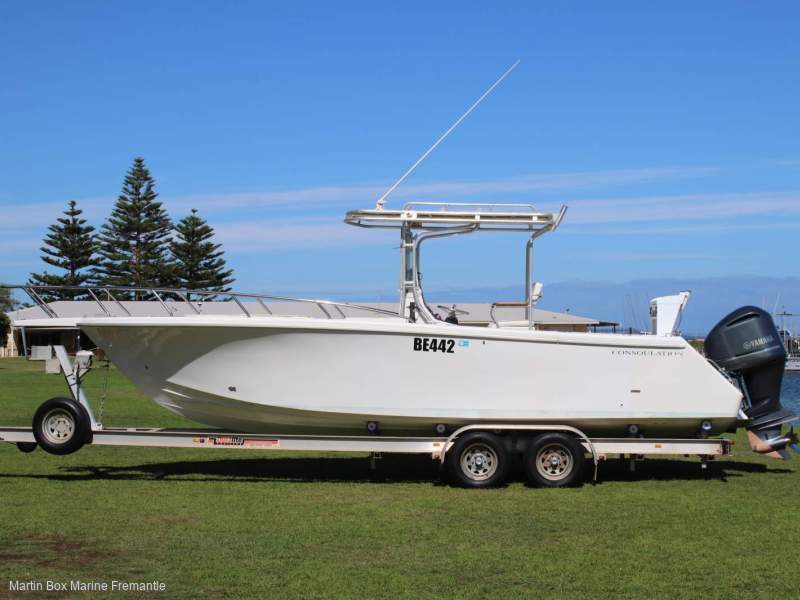 Fury 26 Centre Console with 2012 300Hp Yamaha Four Stroke