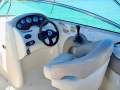 Sea Ray 220 Sundeck