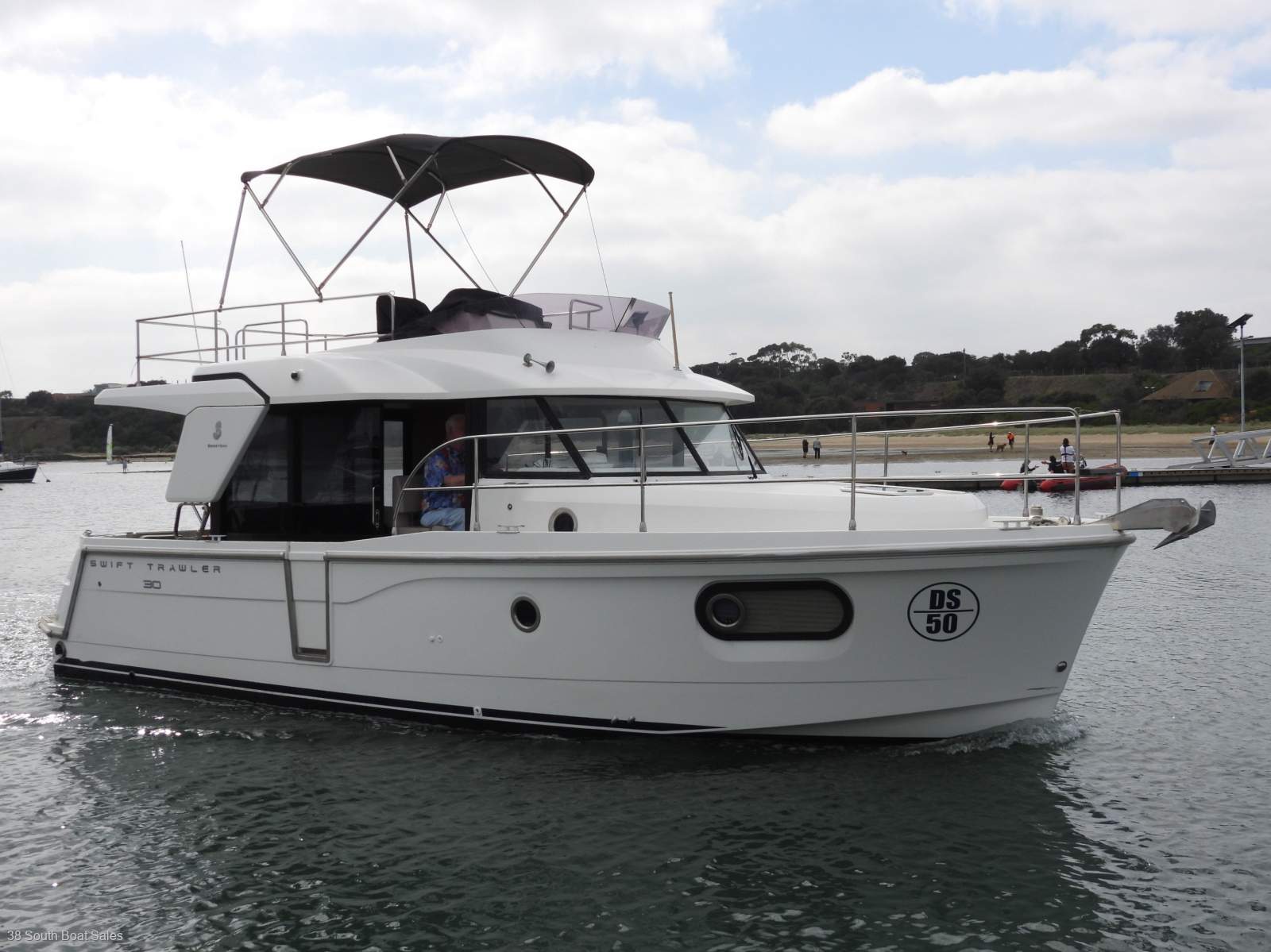 Beneteau Swift Trawler 30