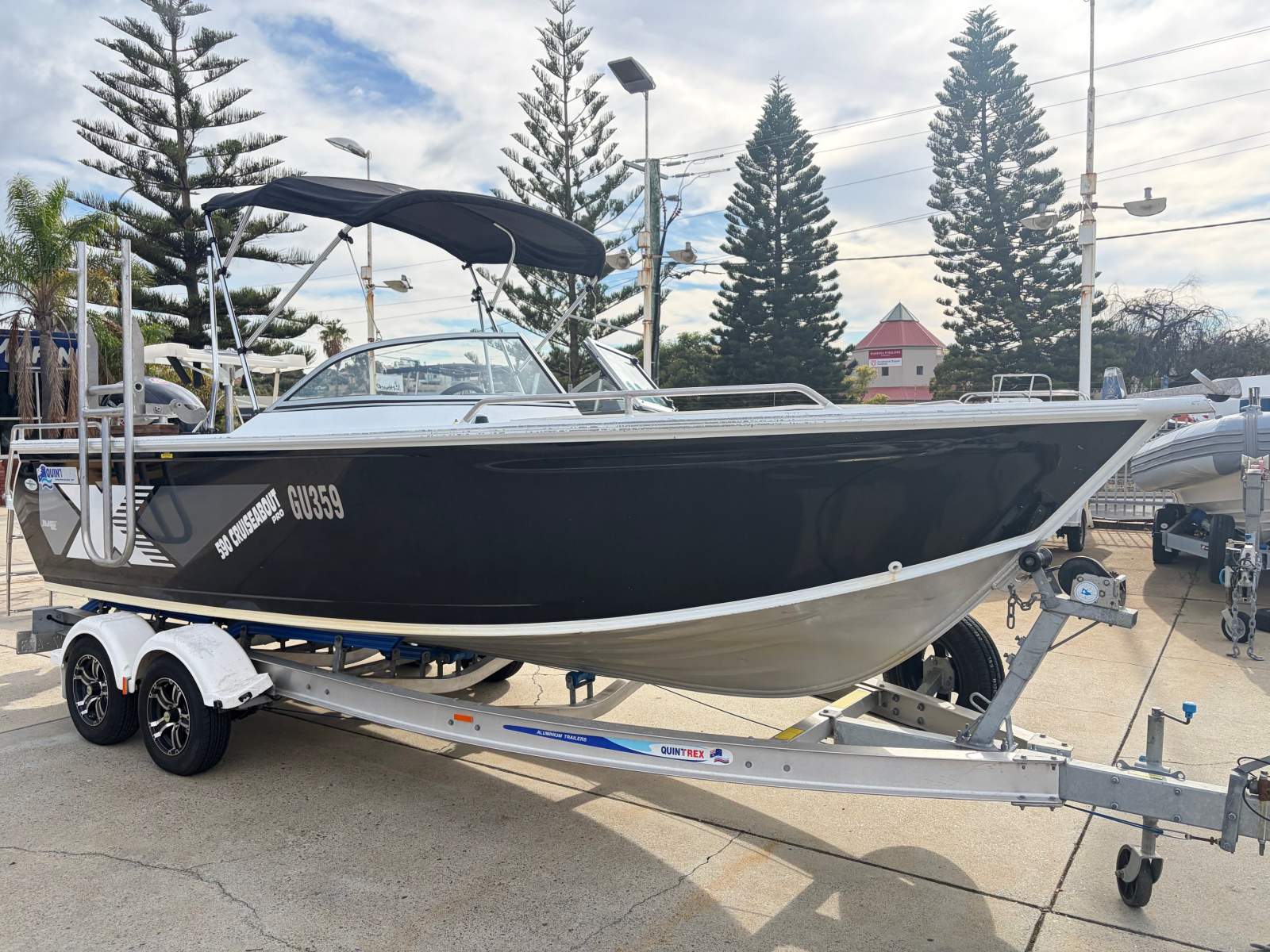 Quintrex 590 Cruiseabout Pro