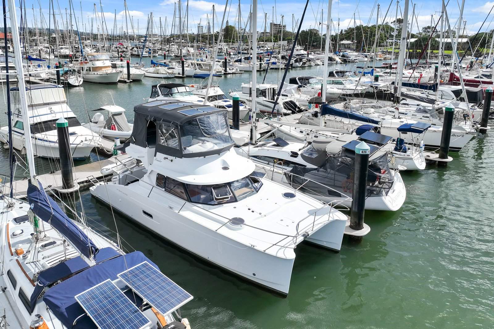 Fountaine Pajot Highland Trawler 35