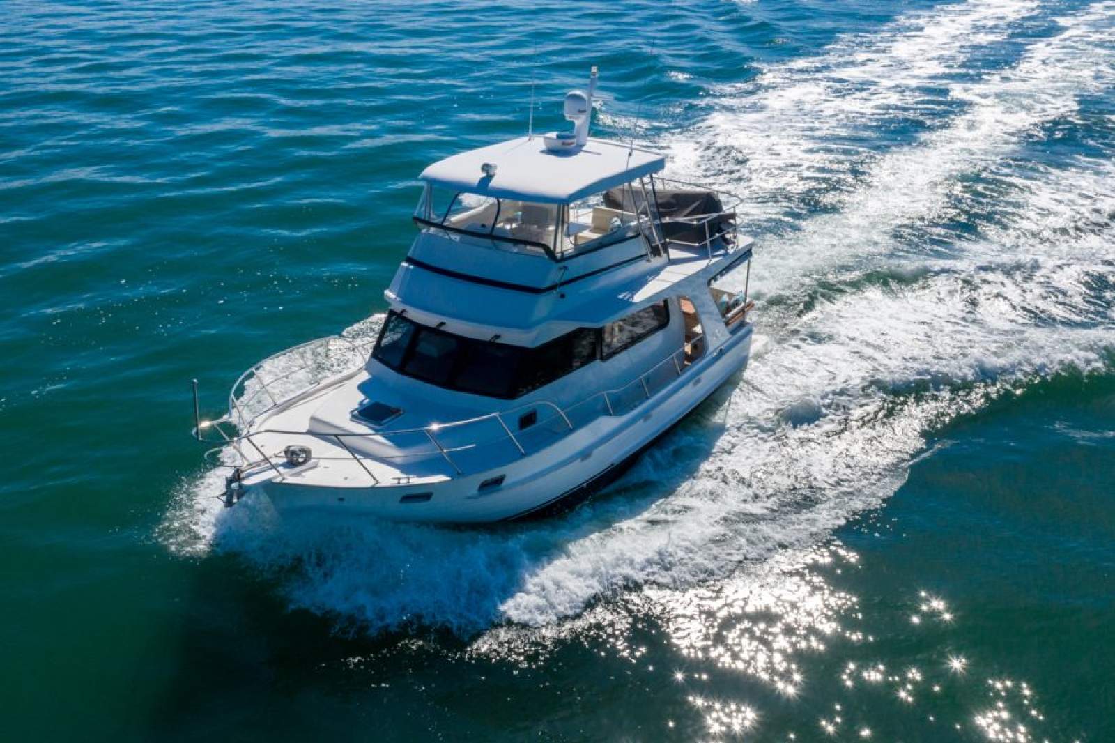 Integrity 380 Flybridge