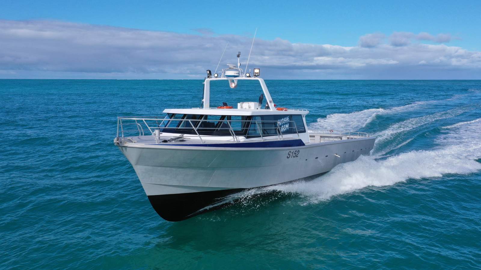 Legend Boats 57 - IMMACULATE!