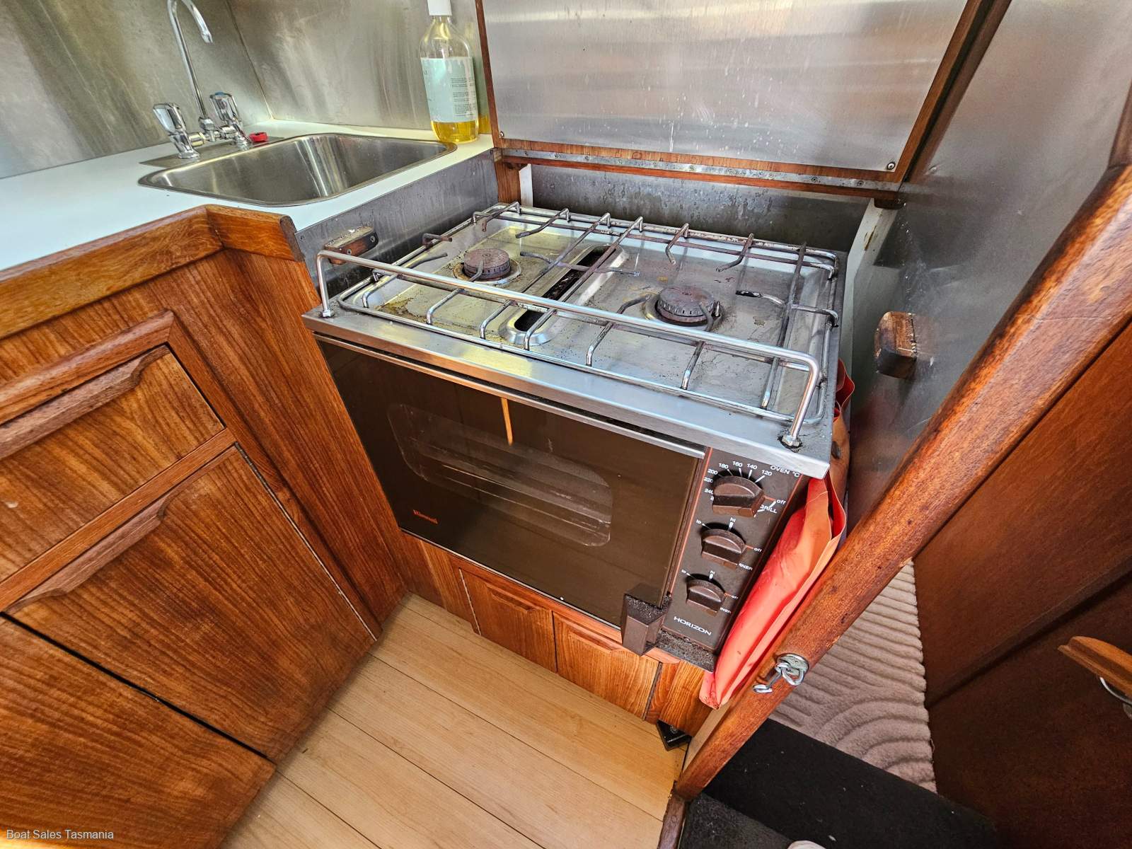 Mariner 3400 Flybridge Springer