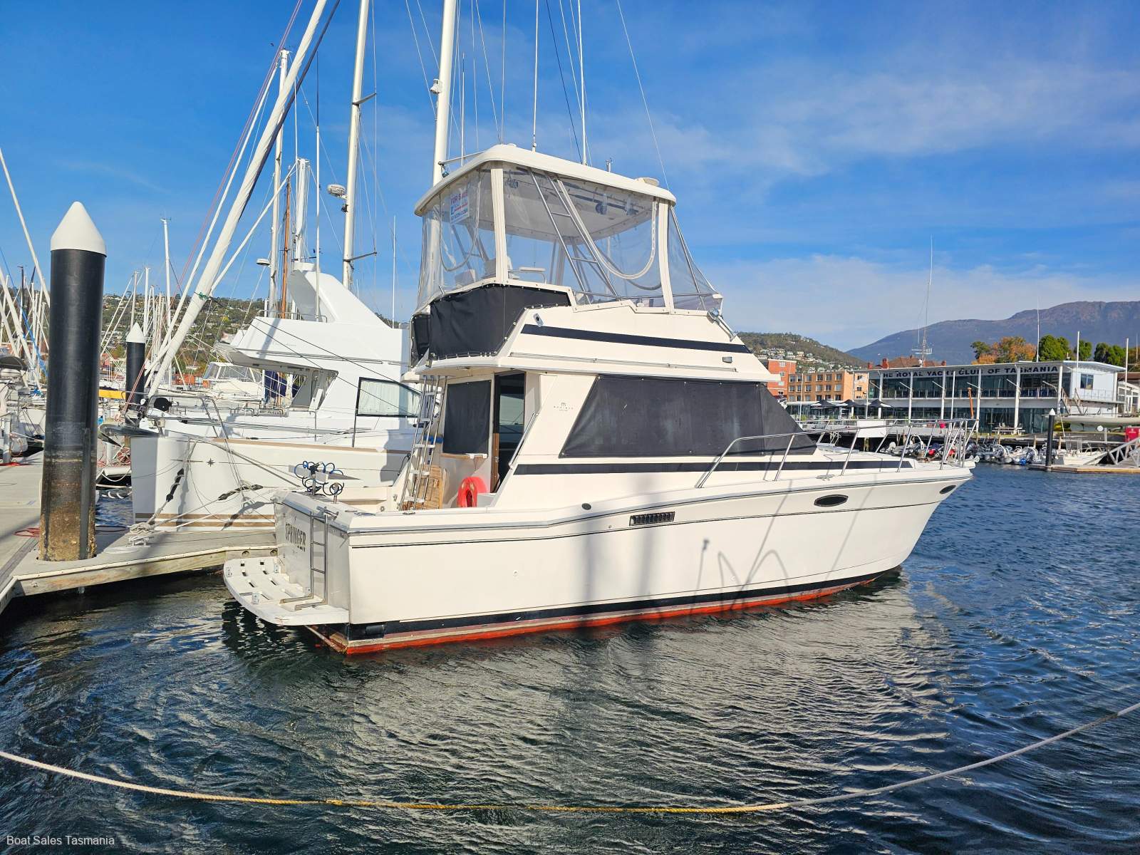 Mariner 3400 Flybridge Springer