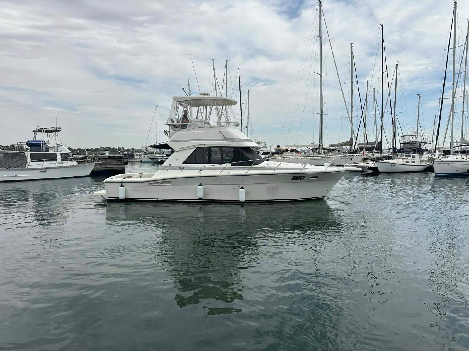 Riviera 36 Platinum Flybridge