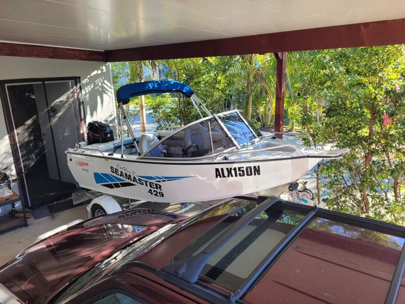 Stacer 429 Sea Master
