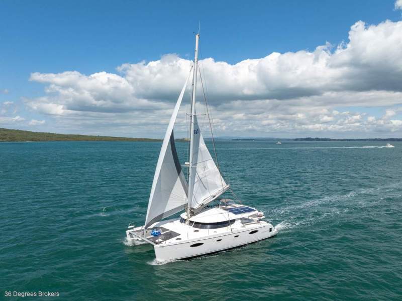 Fountaine Pajot Salina 48