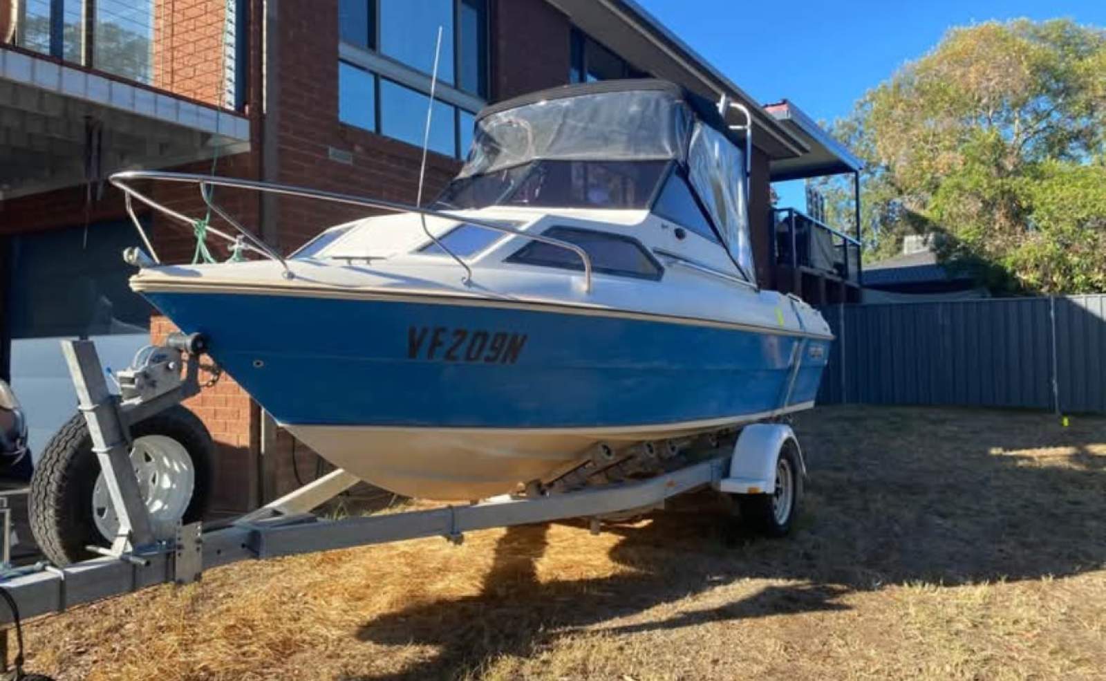 Haines Hunter 520 1990 Haines Hunter 520 SLC 115 Suzuki outboard mot