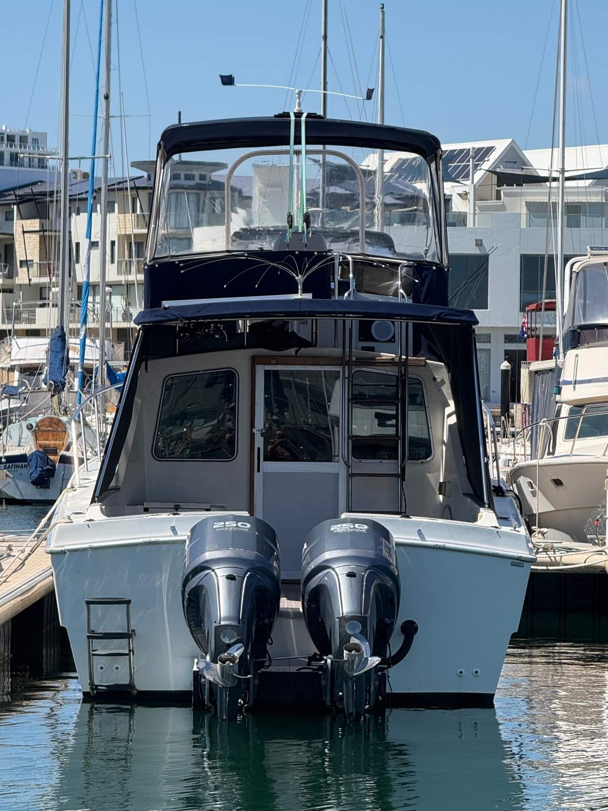 Randell 34 Flybridge