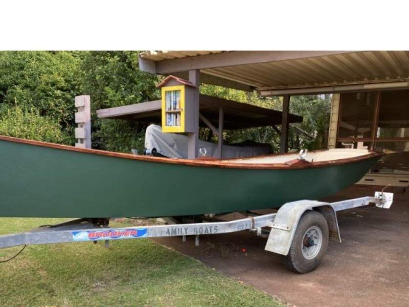 Custom 4m Plywood Rowing Boat