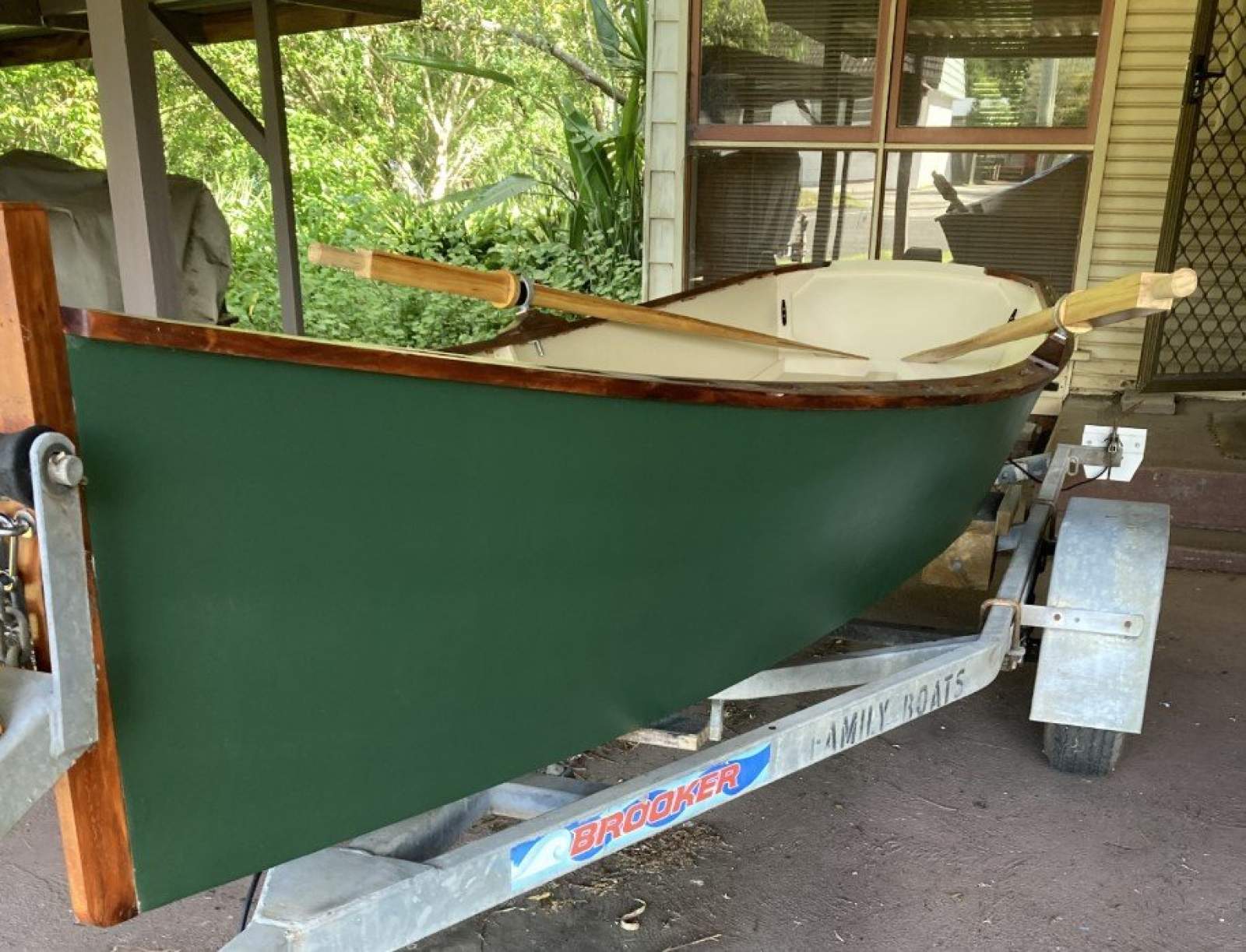 Custom 4m Plywood Rowing Boat