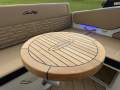 New Sea Ray 210 SPX:Removable teak table