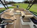 New Sea Ray 210 SPX