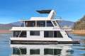 Manhattan Houseboat Holiday Home @ Lake Eildon:Manhattan @ Lake Eildon