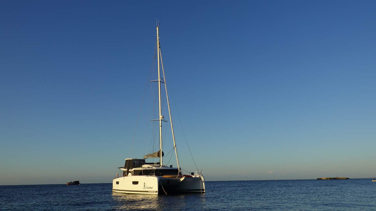 Fountaine Pajot Elba 45 - One owner since new- 3 cabin Owners version