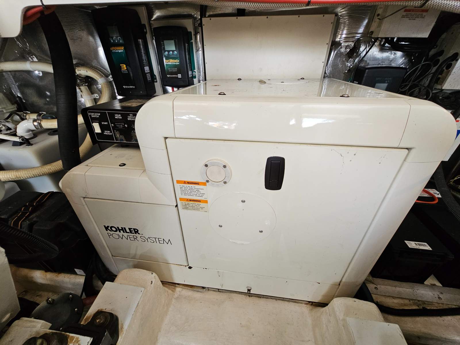 Riviera 4000 Offshore Hardtop Platinum Series &ndash; 2000 Model JO JO