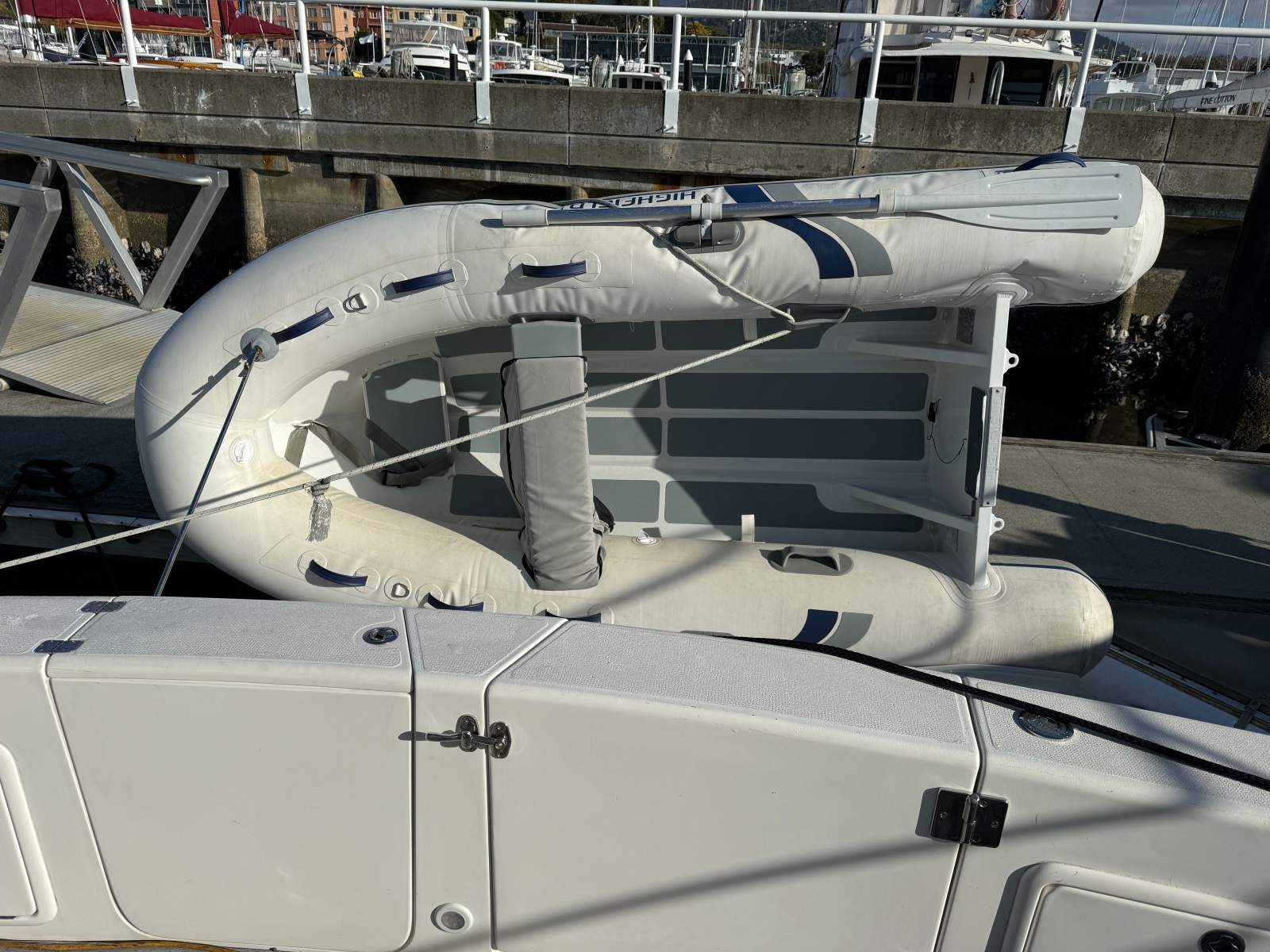 Riviera 4000 Offshore Hardtop Platinum Series &ndash; 2000 Model JO JO