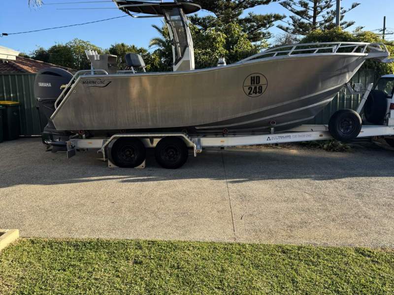 Marineline 650 Centre Console