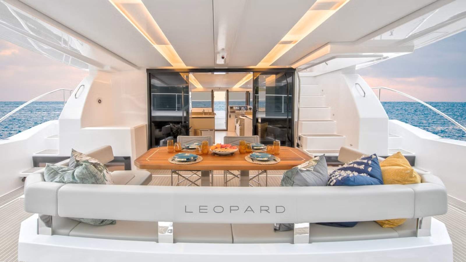 Leopard Catamarans 46 Powercat 2025