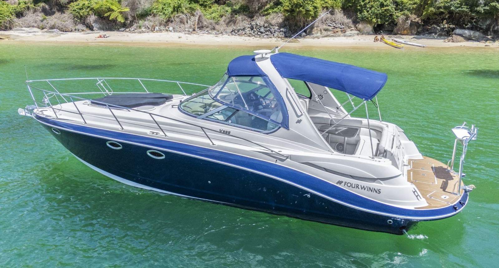 Four Winns Vista 358