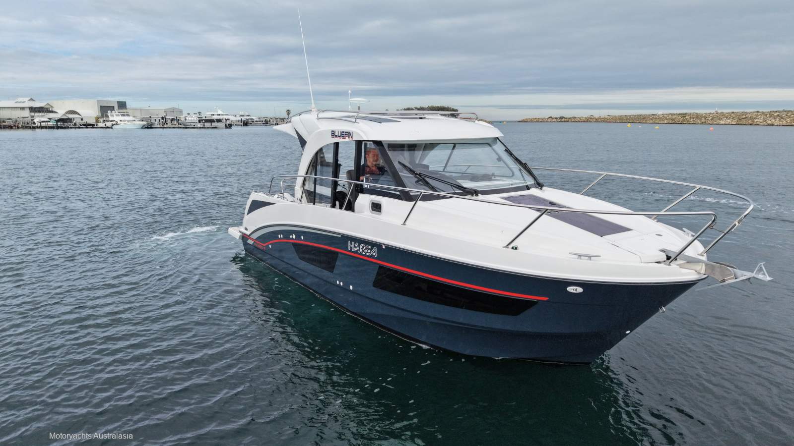 Beneteau Antares 9.0 OB - Presents as New with just 83 hours!