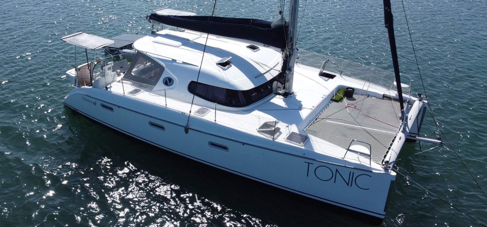 Nautitech 40.2 Blue water cruiser
