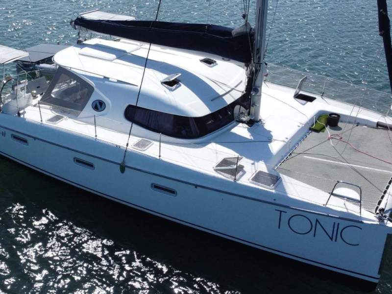 Nautitech 40.2 Blue water cruiser