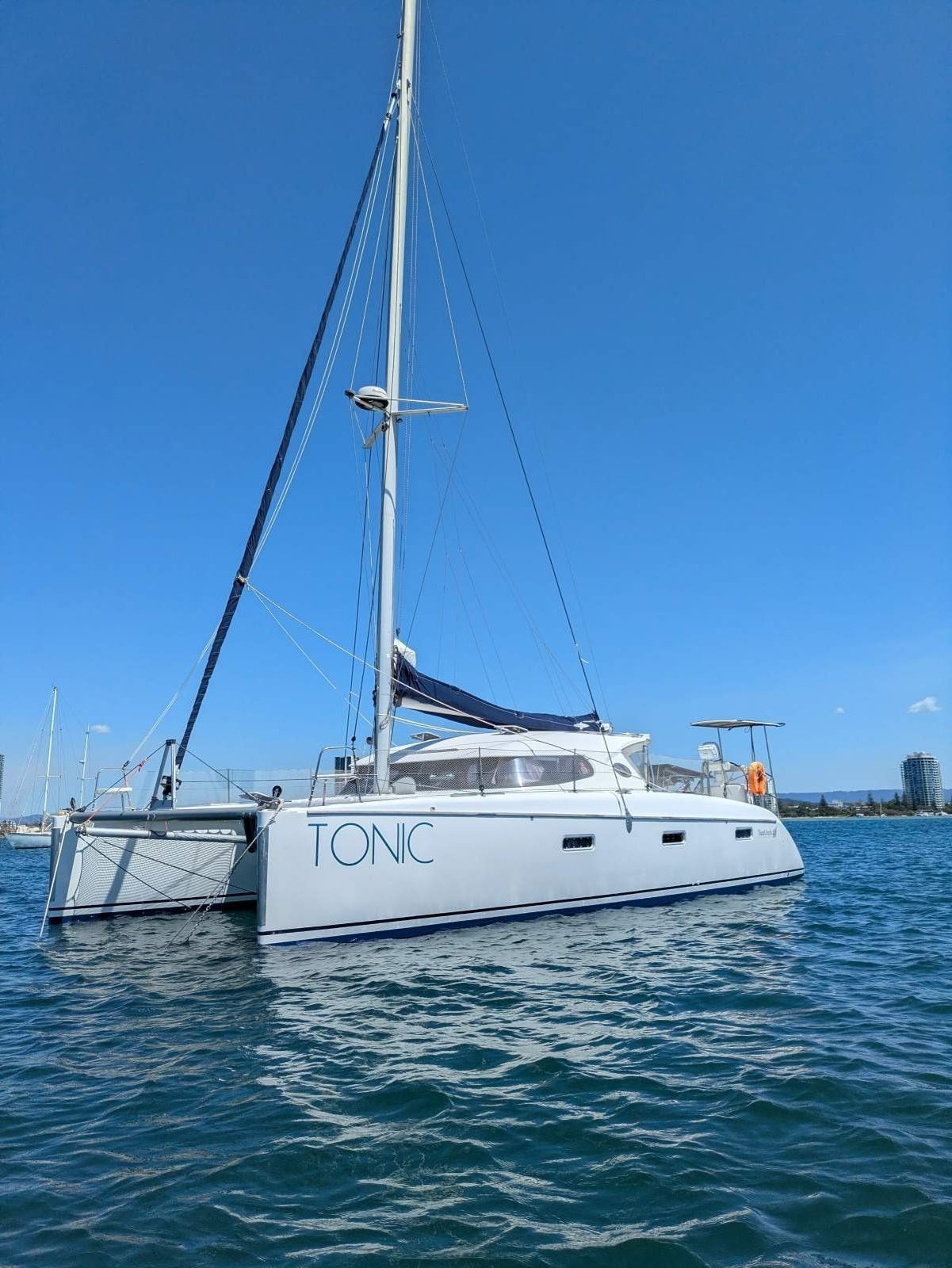 Nautitech 40.2 Blue water cruiser