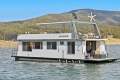 ULTIMATE Houseboat Holiday Home on Lake Eildon:Ultimate @ Lake Eildon