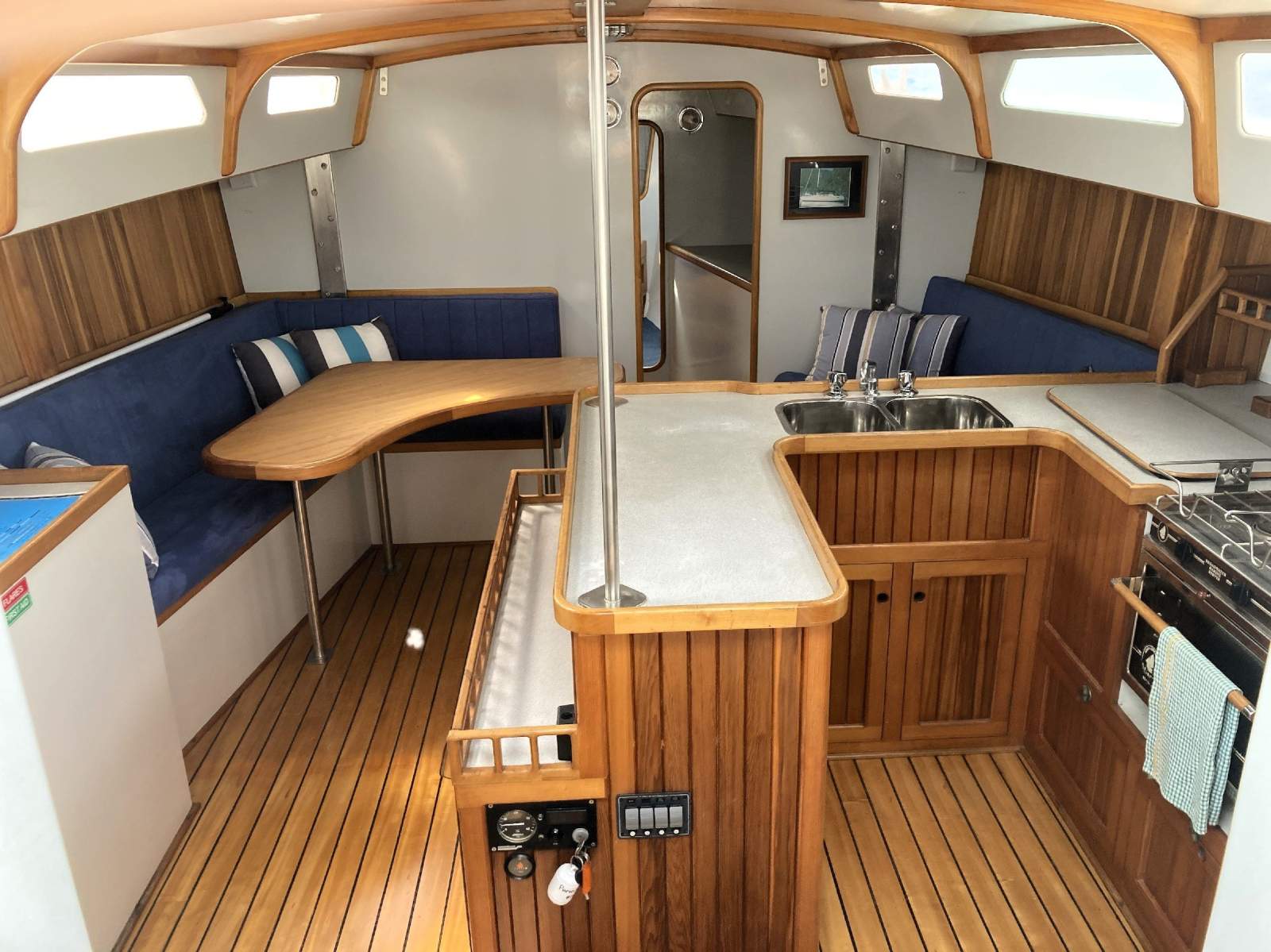 Kerr 41 Performance cruising Yacht For Sale | Gameboats