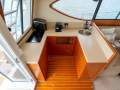 Mustang M43 Flybridge