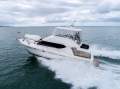 Mustang M43 Flybridge