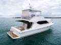 Mustang M43 Flybridge