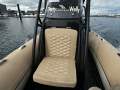 Highfield Sport 560 Hypalon:Fwd Console seating
