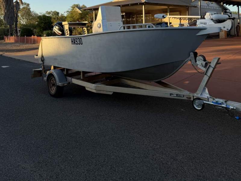 Plate Alloy Australia 4.8m Centre Console