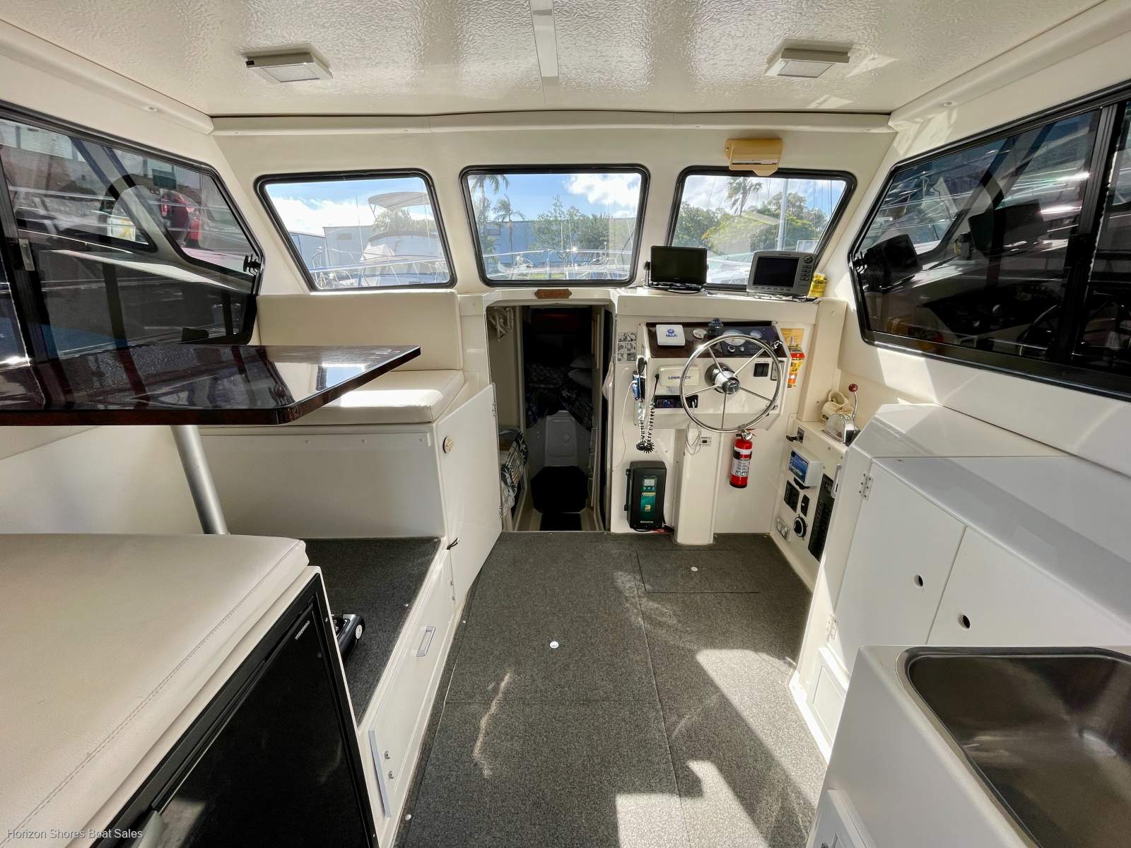 Honeymoon 32 Flybridge - 2010 Model