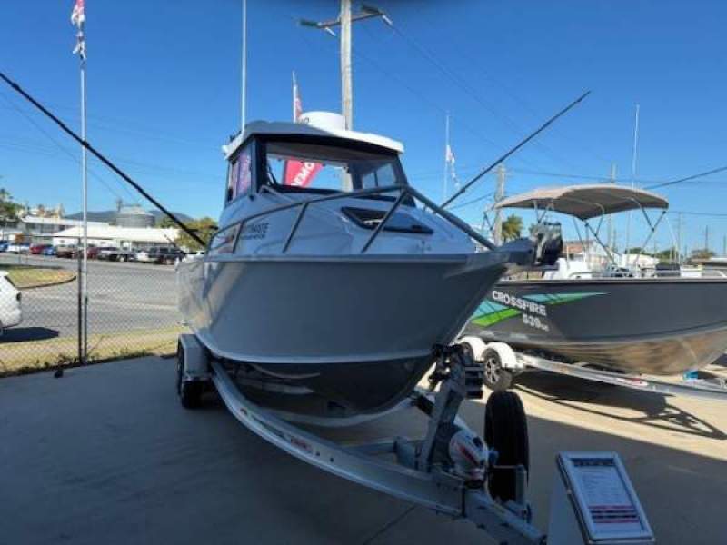 Stacer 759 Ocean Ranger Hard Top SDF expedition model