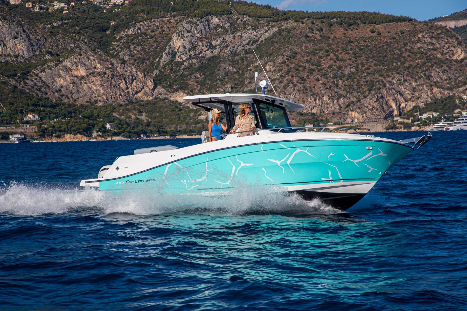 Jeanneau Cap Camarat 9.0 CC Series 2