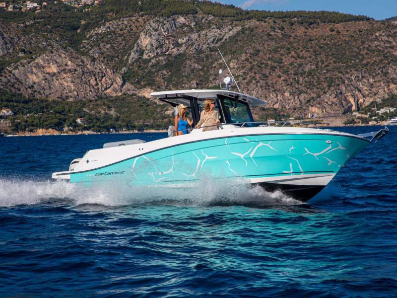 Jeanneau Cap Camarat 9.0 CC Series 2