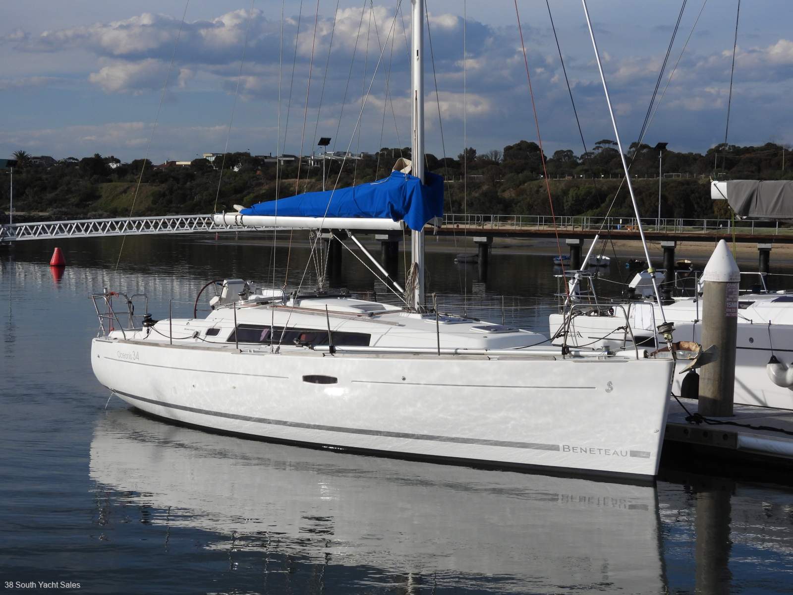 Beneteau Oceanis 34